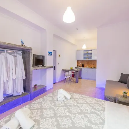 Hotel Santorininy *