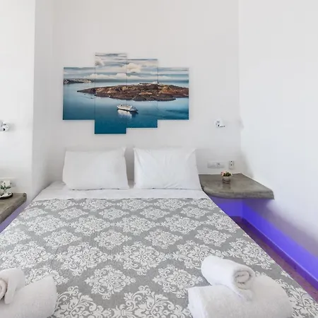 Hotel Santorininy Perissa (Santorini)